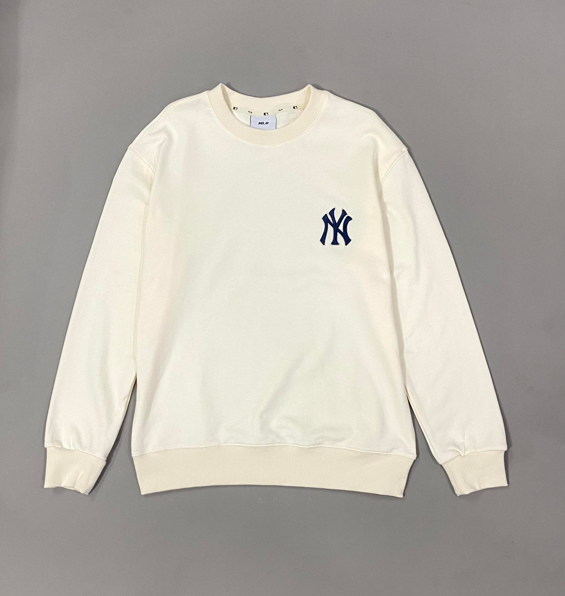 Áo varsity jacket MLB NY vải nỉ dày dặn phối tay daÁo bomber nỉ form rộng nam nữ phong cách 2023 Shopee Việt Nam #38 Áo varsity jacket MLB NY vải nỉ dày dặn phối tay daÁo bomber nỉ form rộng nam nữ phong cách 2023 Shopee Việt Nam